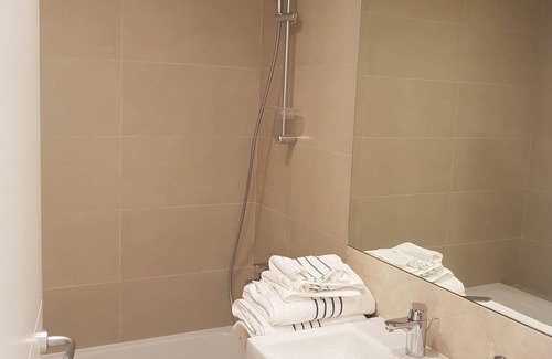Duhur ash Shuwayr Apartamento | Apartamento encantador con impresionantes vistas en Beit Misk