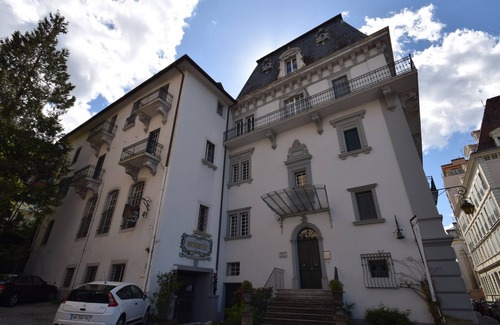 Evian-les-Bains Apartamento | Apartamento encantador con balcón, wifi y mascotas permitidas en Évian-les-Bains