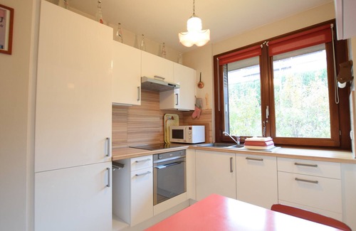Evian-les-Bains Apartamento | Encantador apartamento cerca del lago con Wi-Fi y estacionamiento en Évian-les-Bains