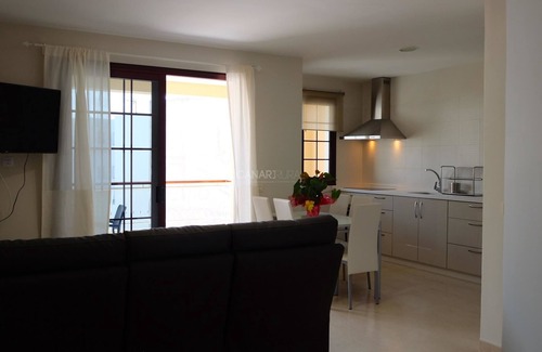Playa San Juan Apartamento | Apartamento Costero con Vista Mar en Playa San Juan, Tenerife Sur