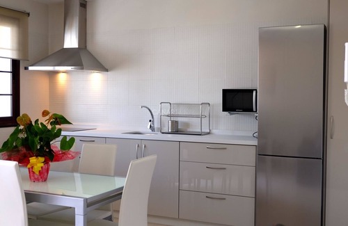 Playa San Juan Apartamento | Apartamento Costero con Vista Mar en Playa San Juan, Tenerife Sur