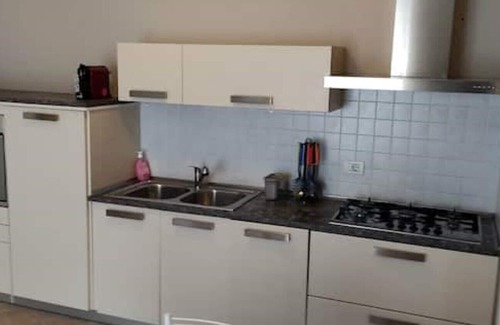 Colico Apartamento | Charming apartment with swimming pool, tennis court