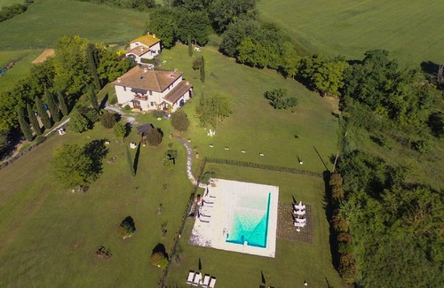 Monteriggioni Apartamento | APARTAMENTO CON ENCANTO CON PISCINA - 40 KM FLORENCIA, 20 KM SIENA, 15 KM S. GIMIGNANO