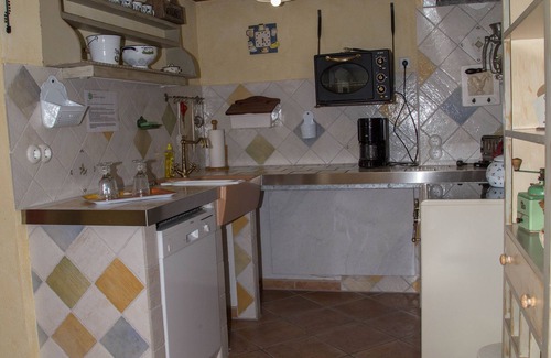 Muensingen Apartamento | Encantador apartamento: disfrute de la vista desde la terraza acristalada