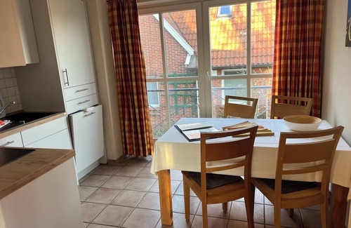 Spiekeroog Apartamento | Charming apartment for 4 persons in the house Seeschwalbe up de Dün at TRANPAD 9