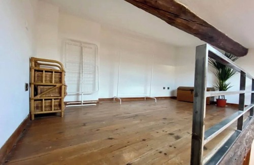 Gares Apartamento | Charming apartment in an old building, center of Montpellier