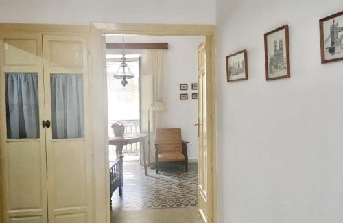 Albunol Apartamento | Charming Apartment in Albuñol, 90 m², Near Amenities