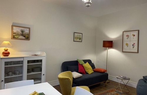 Moulins Apartamento | Apartamento luminoso con balcón en el corazón de Moulins, cerca de comercios y sitios culturales
