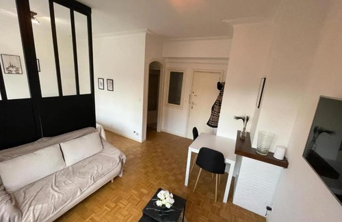 Postel Apartamento | Charming apartment in Ixelles 40 m² private parking