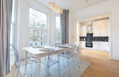 Holland Park Apartamento | Charming Apartment in Kensington