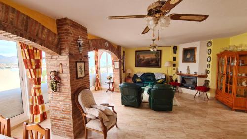 Puerto de Mazarron Apartamento | Charming Apartment in Mazarrón with Sea View, 110 m²