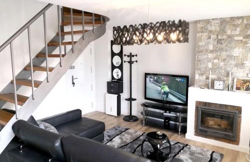 Mogro Apartamento | Charming apartment in Mogro with sea and mountain views