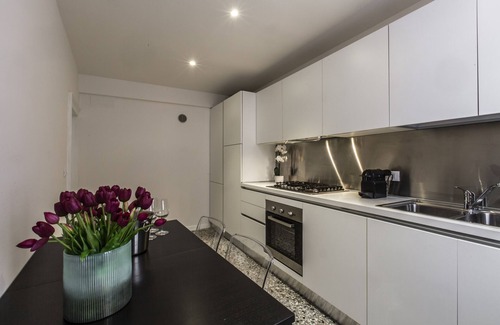 San Polo Apartamento | Charming Apartment on the Grand Canal R&R