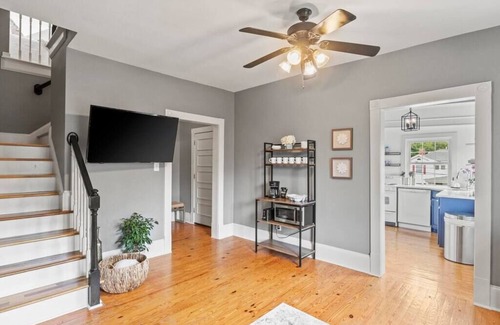 Southwest Raleigh Apartamento | Charming Apartment on Popular Glenwood South