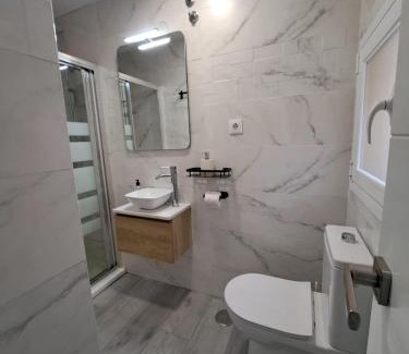 El Pilar Apartamento | Charming Apartment up to 4 persons 3 min to Metro