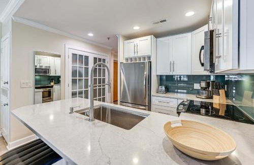 Winston - Salem Apartamento | Charming Apartment in Downtown Winston-Salem!