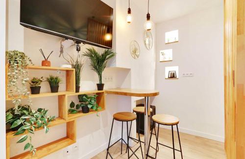 Strasbourg -Saint-Denis Apartamento | Charming apartment with AC -1BR-3P- Sentier