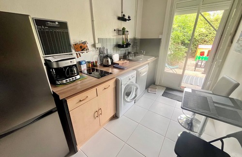 Alpes-Romans Apartamento | Charming apartment with garden City center