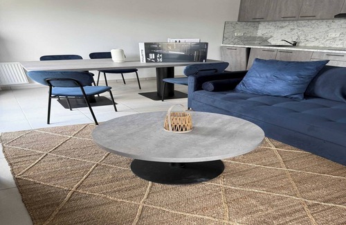 Suresnes Apartamento | Apartamento con encanto - 3BDR/8P - Cerca de París y La Défense