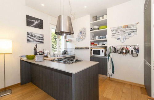 Madonna del Pilone Apartamento | Charming apt with parking!