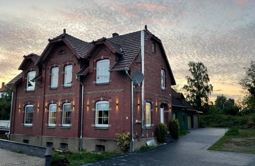 Bueckeburg Apartamento | Charming art nouveau villa. Completely refurbished & refurnished in summer 2023