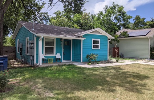 Highland Casa | Charming Austin bungalow, close to everything