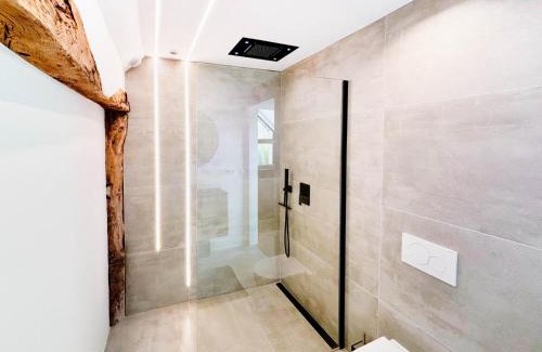Gotem Casa | Charming Authentic Home with Garden