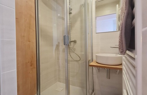 Letricourt Cama Y Desayuno | Encantadora Habitación entre Nancy y Metz con fácil acceso y proximidad a comercios