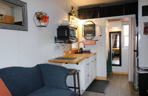 Oak Hill Apartamento | Charming Backyard Studio/Tiny Home in beautiful Jacksonville/OP