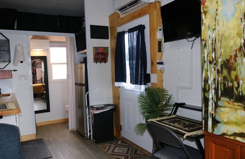 Oak Hill Apartamento | Charming Backyard Studio/Tiny Home in beautiful Jacksonville/OP