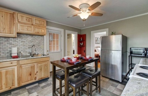 Warm Springs Casa | Charming Bacova Village Cottage Near Lake Moomaw