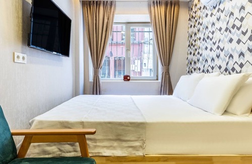 Balat Apartamento | Charming Balat Haven | Idyllic Location in Balat