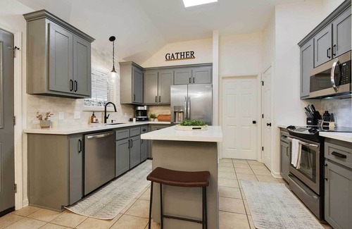 Highlands - Perkins Casa | Charming Baton Rouge Retreat ~ 3 Mi to LSU!