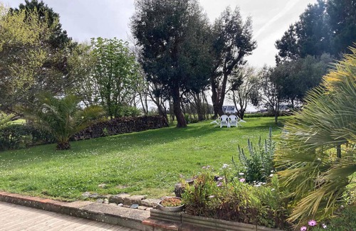 Le Palais Casa | Casa independiente a 200m de la playa con gran jardín y WiFi