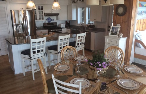 Dewey Beach Casa | PRECIOS DE TEMPORADA DE COCINA PRIVADA FRENTE AL AGUA-PLAYA GOURMET
