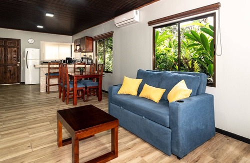 La Fortuna Casa | Charming, beautiful cabin.