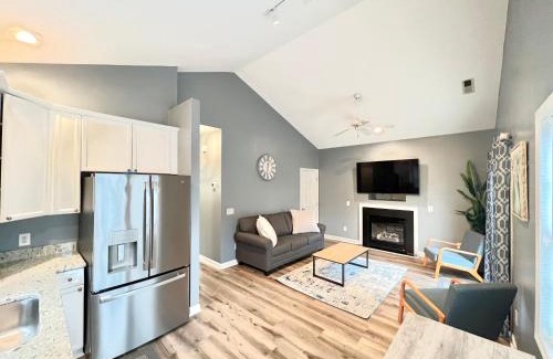 Wilmington Apartamento | Charming, Beautiful, Treetop Loft, Prime Location