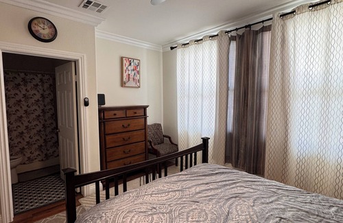 Cypress Casa | Charming bedroom with private bathroom in Cypress, California with AC, Internet