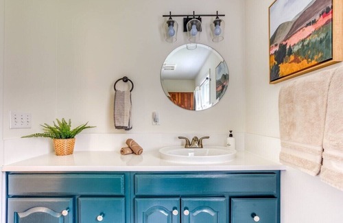 Ashley Falls Casa | Charming Berkshires Cottage by Evergreen Home