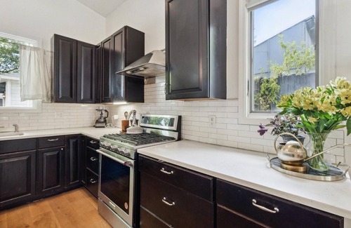 Montopolis Casa | Charming Bungalow in East Austin