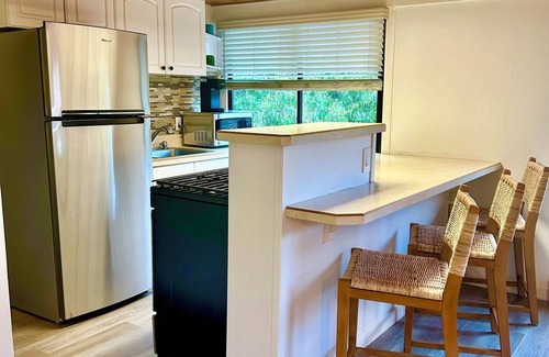 Alta Mesa Casa | Charming bungalow on the Mesa with AC in Santa Barbara