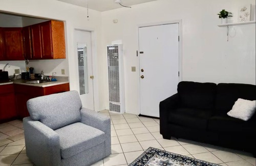 Loma Linda Casa | Charming bungalow with AC and WiFi in soothing Loma Linda