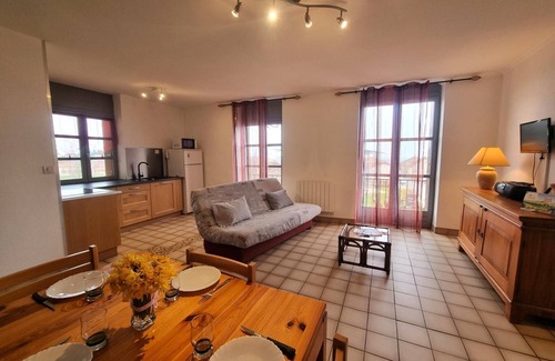Saint-Andre-dʼApchon Cabaña | Encantadora casa de campo en Saint-André-d'Apchon, mascotas permitidas