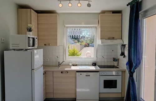 Saint-Jean-le-Thomas Cabaña | Villa con Jardín Privado, Cerca del Mar y del Mont-Saint-Michel