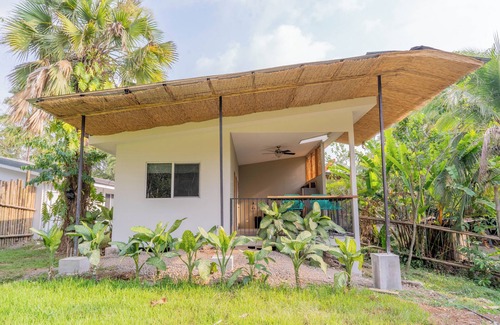 Manzanillo Apartamento | Charming Casita at Manzanillo Beach