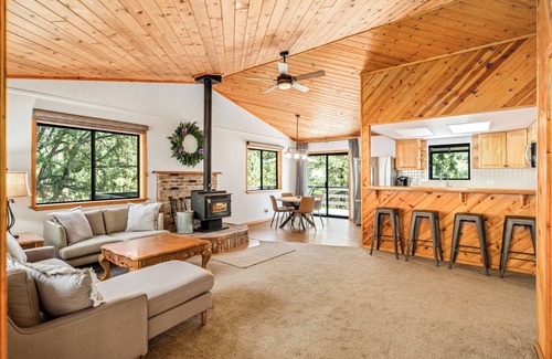 Pine Mountain Club Cabina | Charming Cabin Getaway Pine Mountain Club