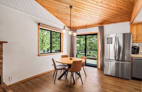 Pine Mountain Club Cabina | Charming Cabin Getaway Pine Mountain Club