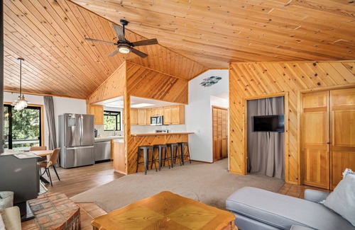 Pine Mountain Club Cabina | Charming Cabin Getaway Pine Mountain Club