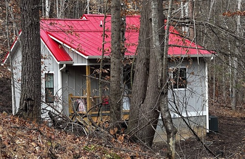 Weaverville Cabina | Charming Cabin in fabulous Weaverville NC ....easy access to Asheville NC area