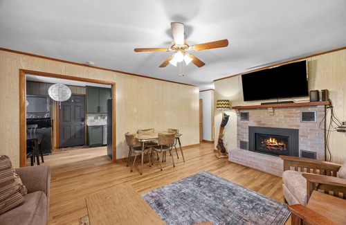 Skyland Cabina | ~Charming Cabin in Arden NC~near Shopping~Airport~Dining